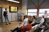 mwf48049